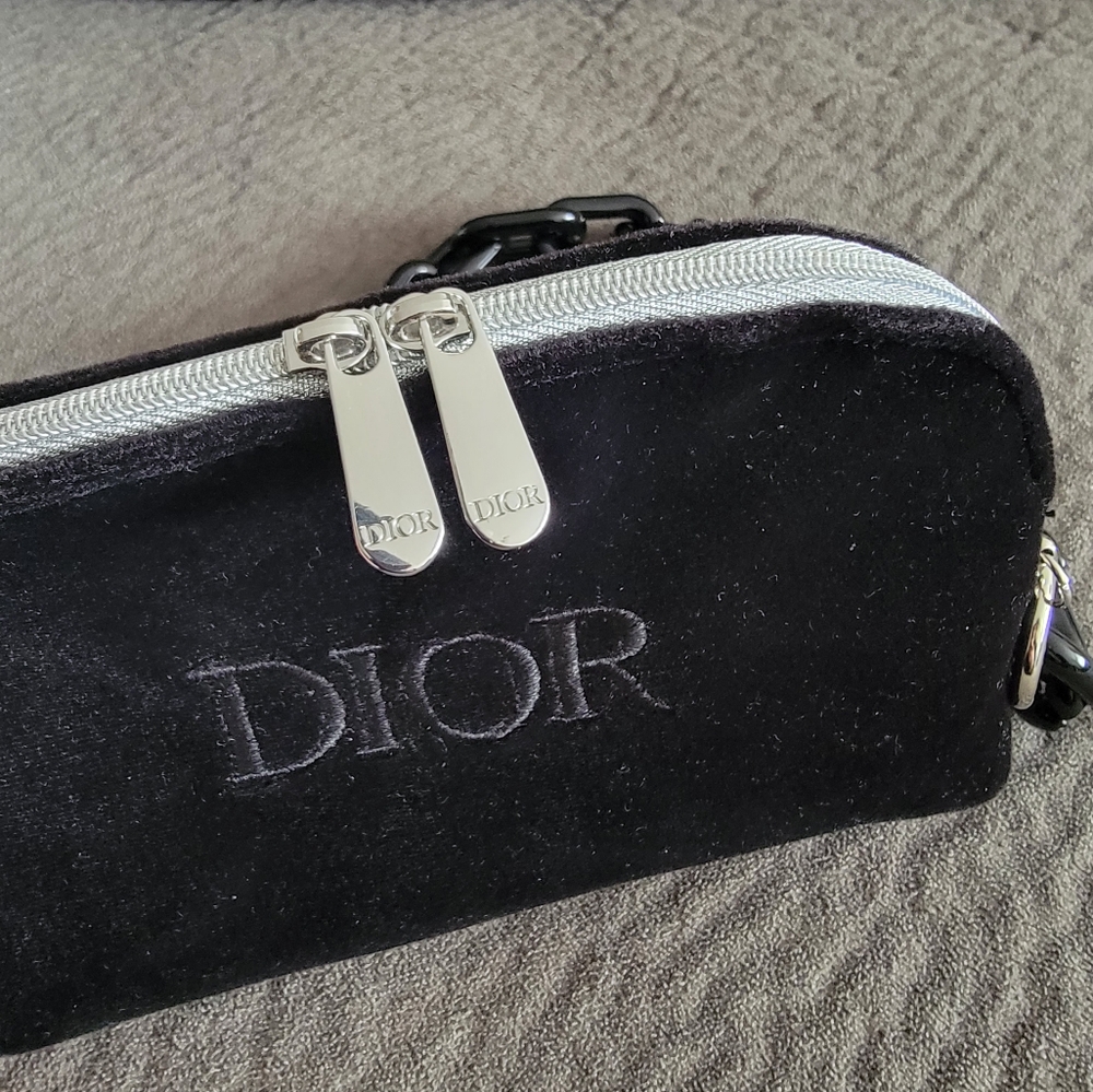 DIOR CD Black Cosmetic Bag Makeup Case Wristlet - Picture 7 of 11